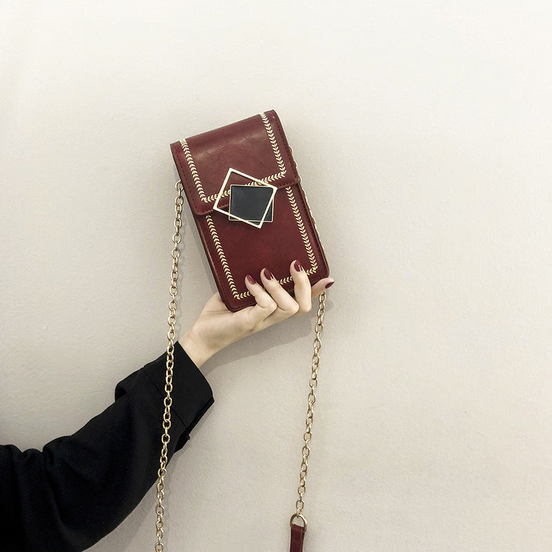 Women's fashionable mobile phone bag with elegant chain strap