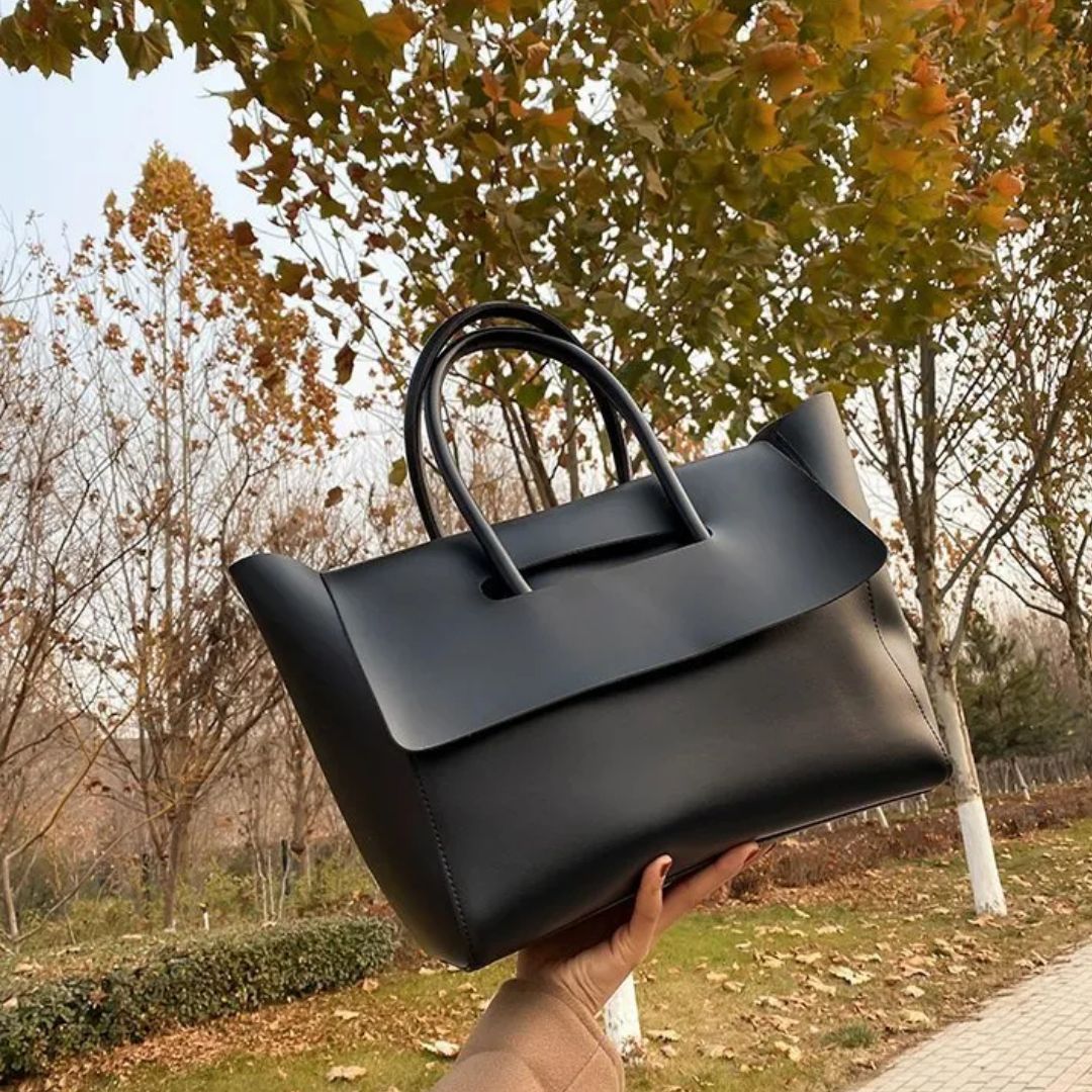 Handbag for women - Spacious tote bag in classic design made of high-quality material-taschenschmied20260417-Calm Wears-Black-Calm Wears