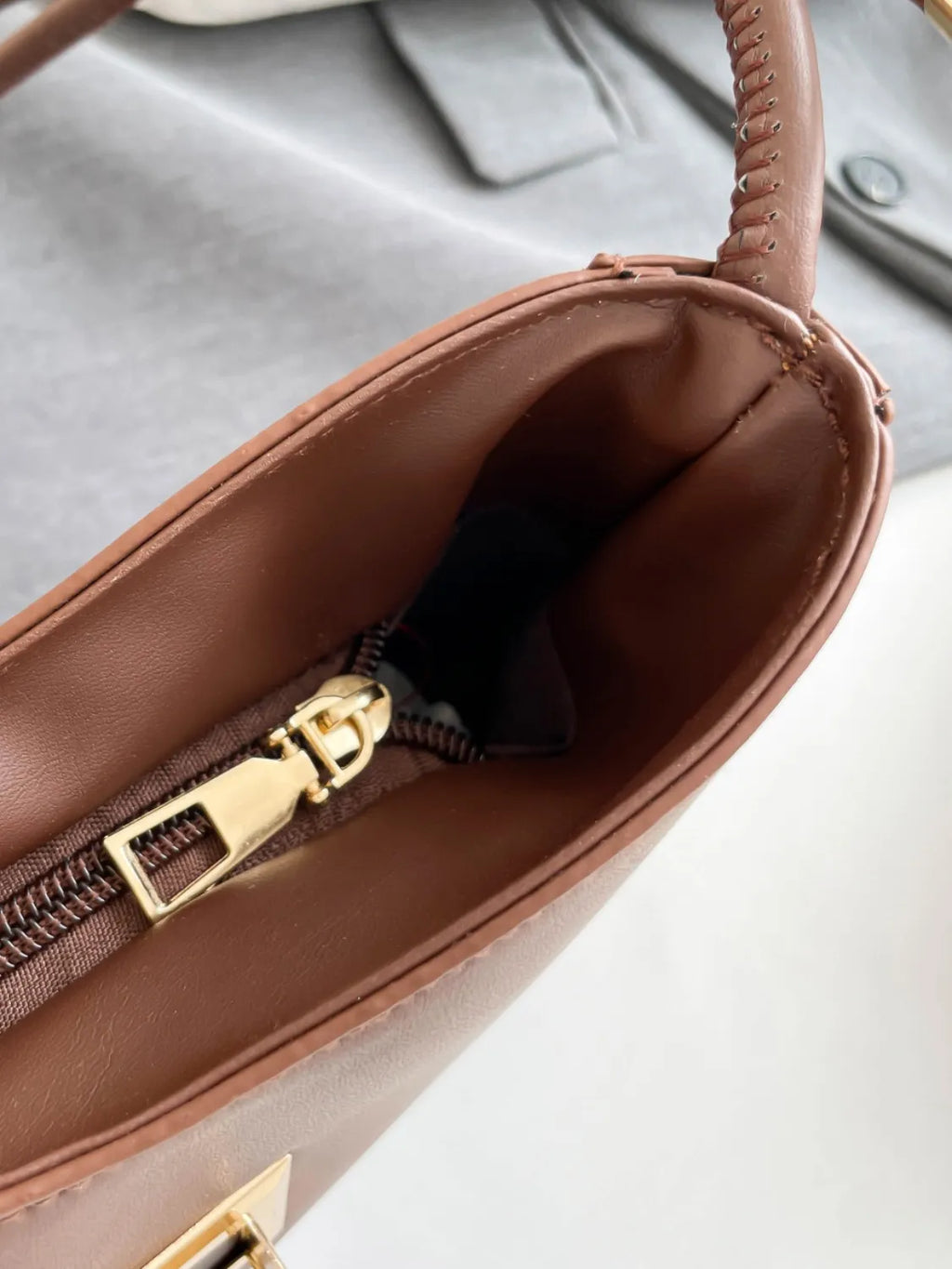 Classic Buckle Shoulder Bag-clare bags20260419-Calm Wears-White-One size-Calm Wears