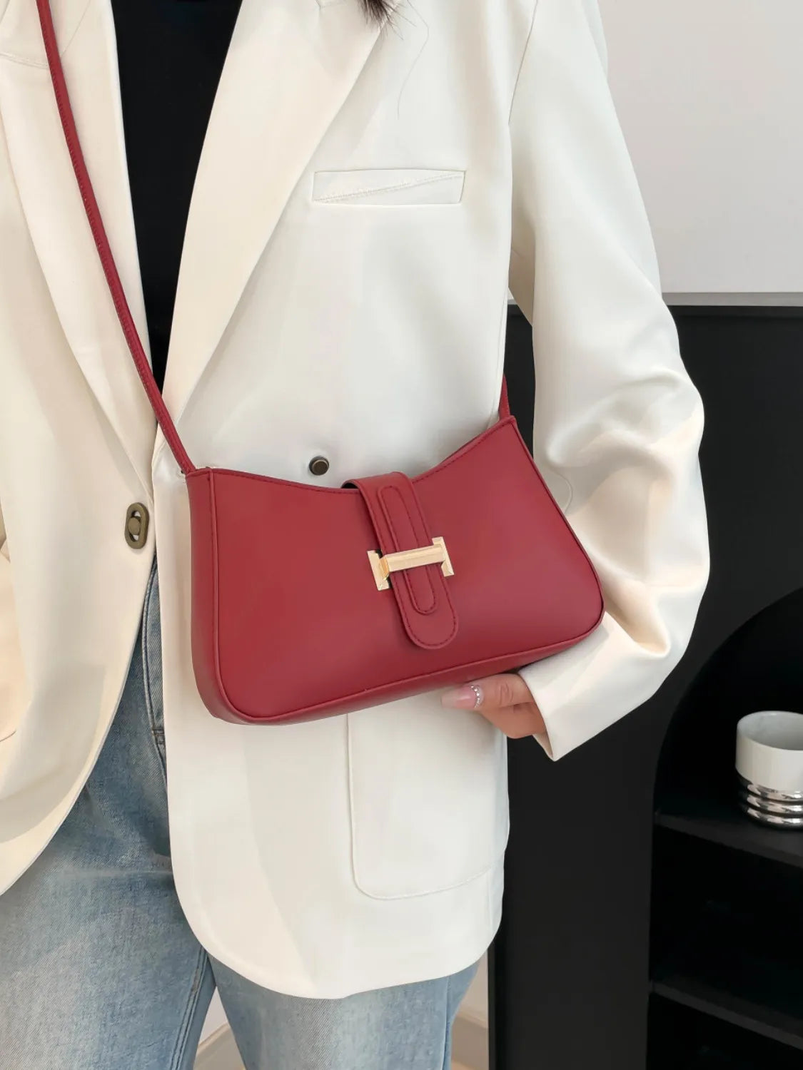 Classic Buckle Shoulder Bag-clare bags20260419-Calm Wears-Deep red-One size-Calm Wears