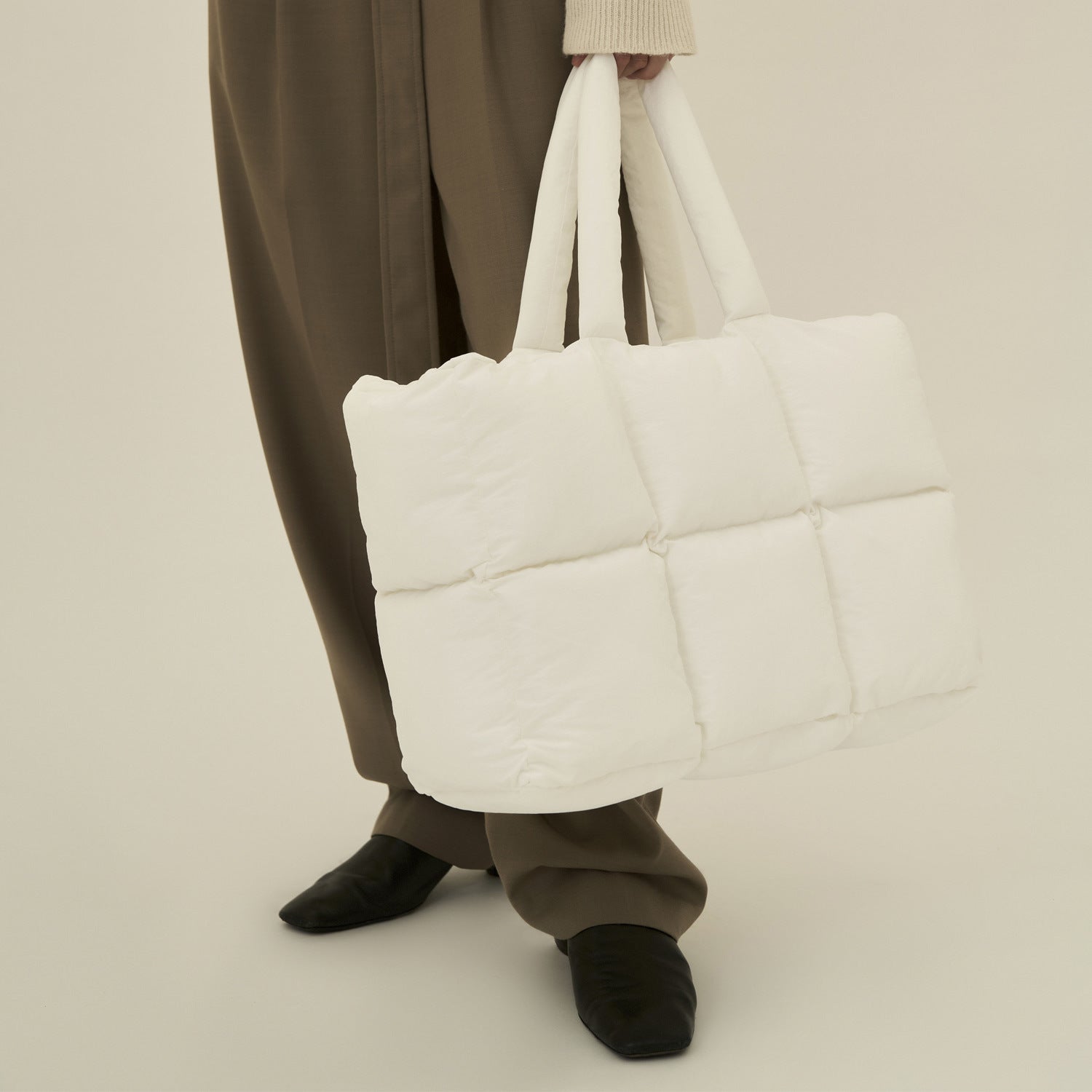 Puffer Shoulder Bag for Women - Stylish and Spacious Handbag
