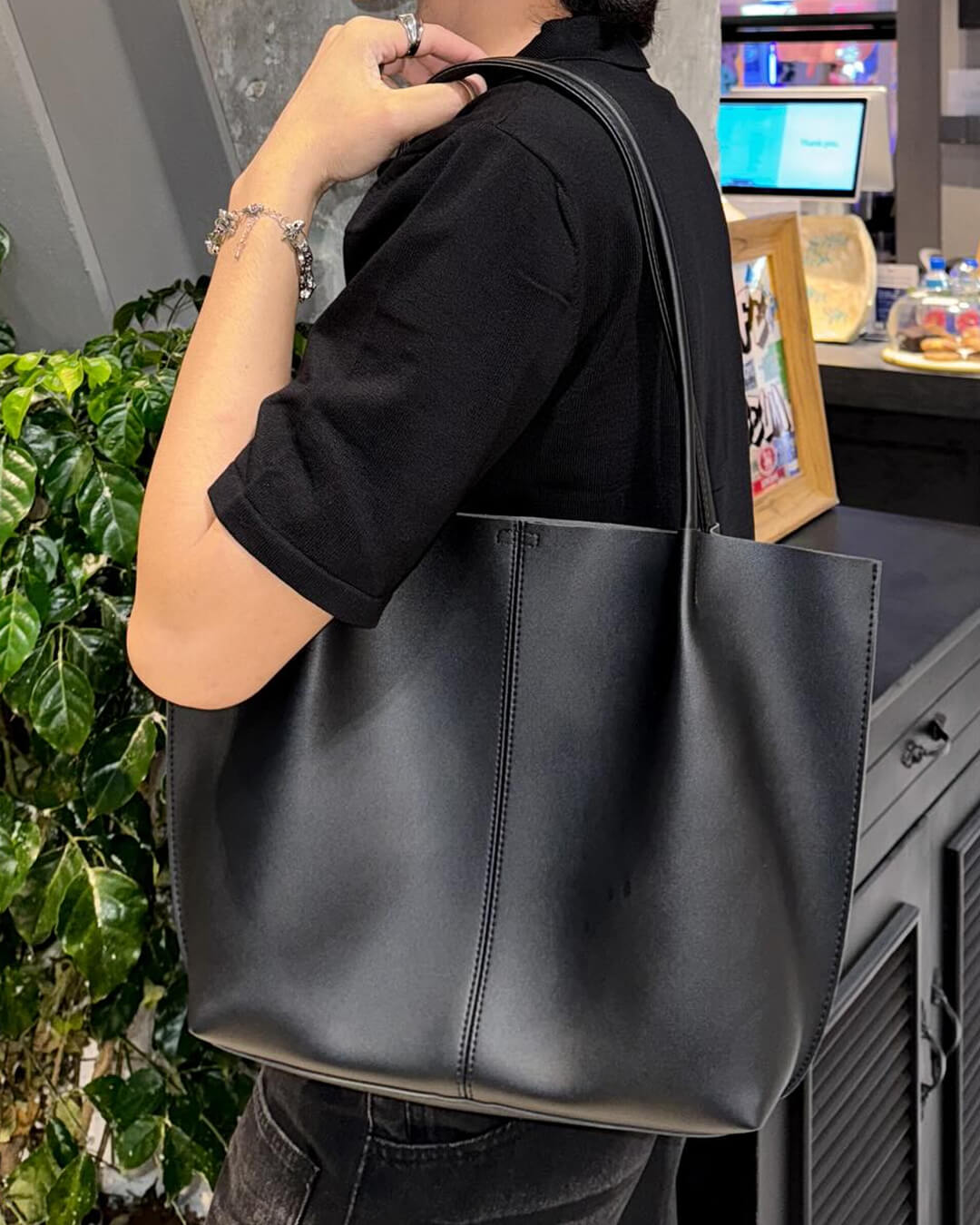 Ladies tote bag with open construction-maya mode20260422-Calm Wears-Black-30.5 cm x 12.5 cm x 27 cm-Calm Wears