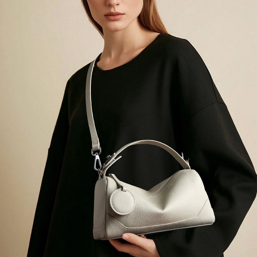 Quilted shoulder bag with shoulder strap-mayfair ellis20260422-Calm Wears-Off White-Calm Wears