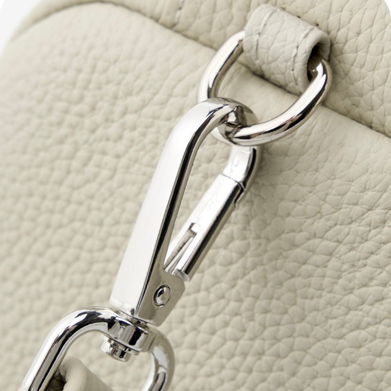 Quilted shoulder bag with shoulder strap-mayfair ellis20260422-Calm Wears-Off White-Calm Wears