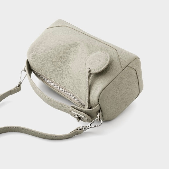 Quilted shoulder bag with shoulder strap-mayfair ellis20260422-Calm Wears-Off White-Calm Wears