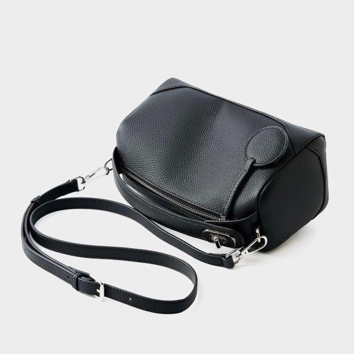 Quilted shoulder bag with shoulder strap-mayfair ellis20260422-Calm Wears-Off White-Calm Wears