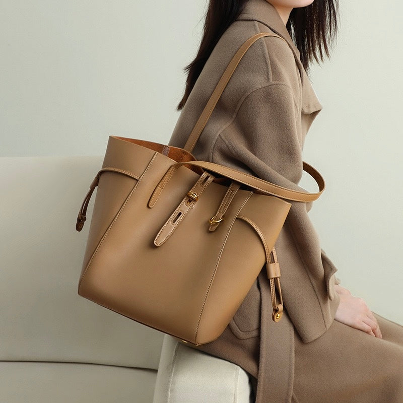 Women's Leather Tote Bag with Vintage Lock Buckle Detail-mayfair ellis20260422-Calm Wears-Khaki-Calm Wears