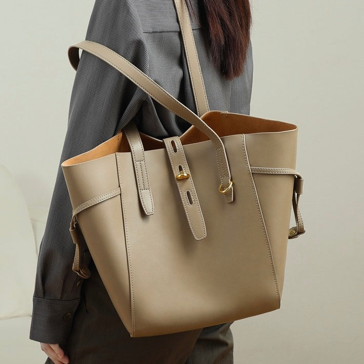 Women's Leather Tote Bag with Vintage Lock Buckle Detail-mayfair ellis20260422-Calm Wears-Khaki-Calm Wears
