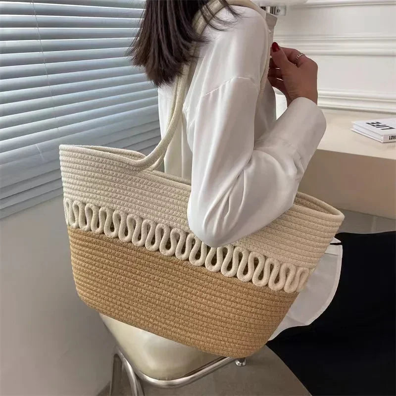 Women's shoulder bag with large capacity handcrafted from knit kit fabric and straw