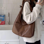 Hobo crossbody bag made of synthetic leather courier bag