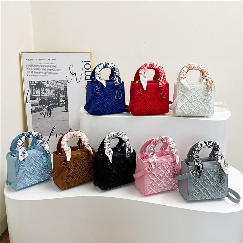 Ladies handbag with luxurious pattern-https://detail.1688.com/offer/907866530818.html-Calm Wears-Beige-18-Calm Wears