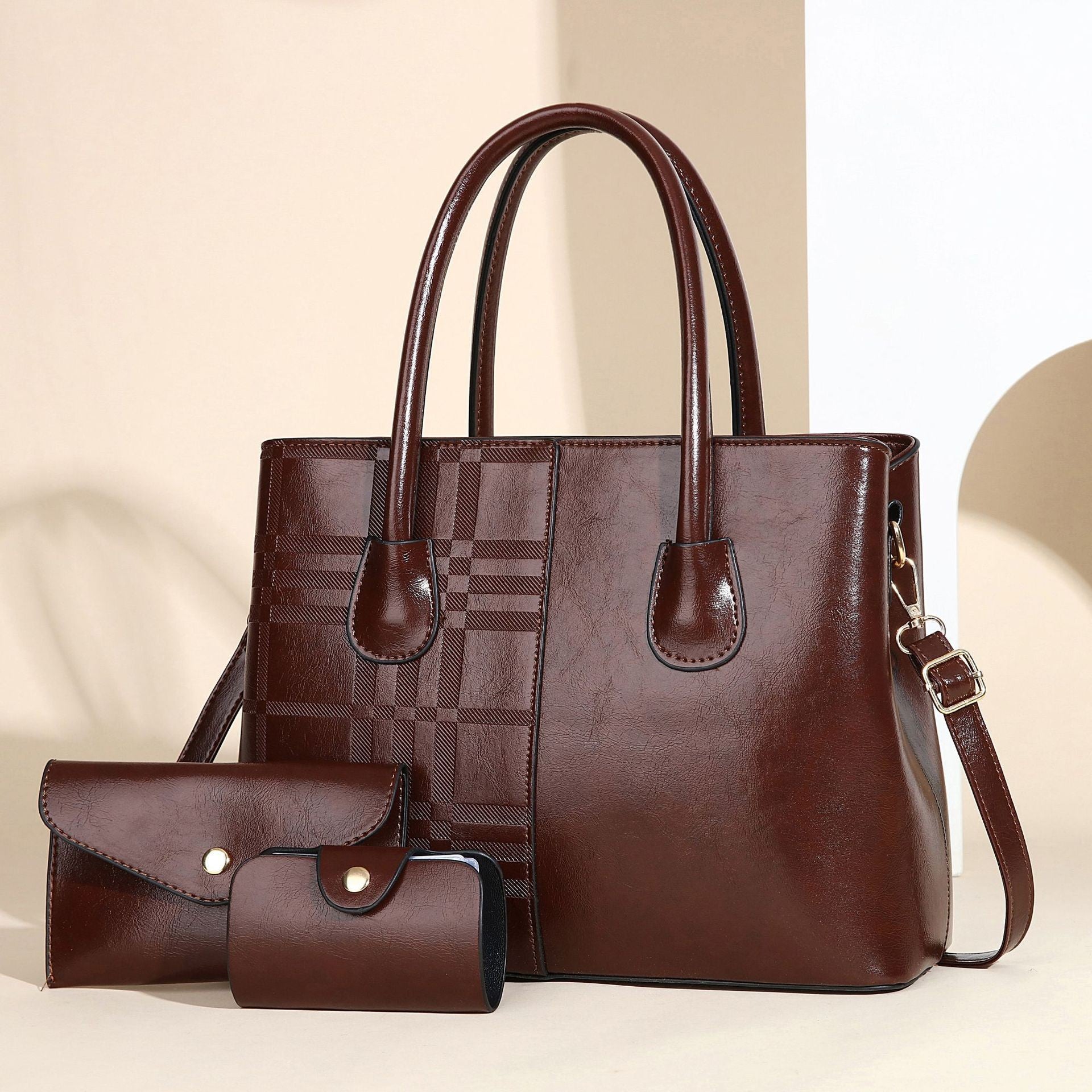 Ladies elegant tote handbag with detachable clutch and additional wallet-https://detail.1688.com/offer/1037958654494.html-Calm Wears-Braun-3312525-Calm Wears
