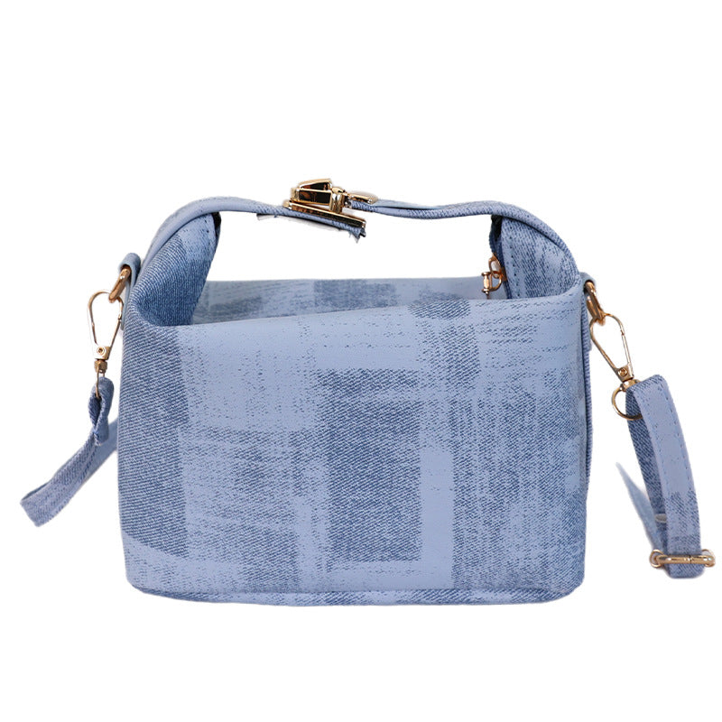 Women’s mini handbag in modern design