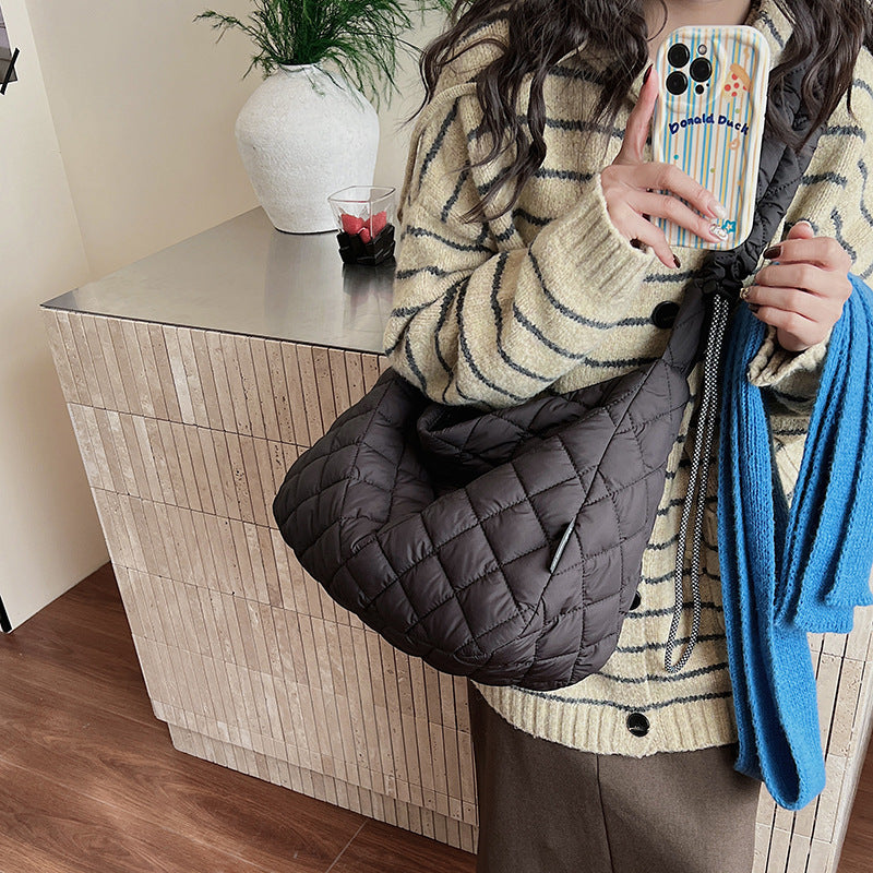 Chic Everyday Hobo Bag