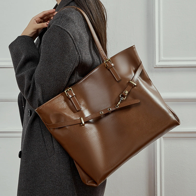 Women's elegant tote bag with practical interior design and stylish accents-https://detail.1688.com/offer/990927774275.html-Calm Wears-Braun-42-Calm Wears