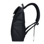 More elegant and functional backpack with reinforced carrying straps