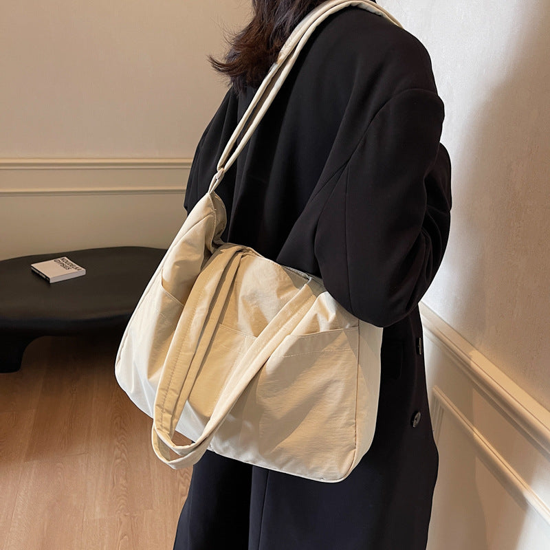 Lightweight Multi-Functional Travel Tote Calm Wears