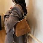 Women’s practical shoulder bag made of high-quality suede-https://detail.1688.com/offer/993071677292.html-Calm Wears-Braun-nothing-Calm Wears