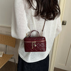 Women’s elegant quilted mini handbag with detachable shoulder strap