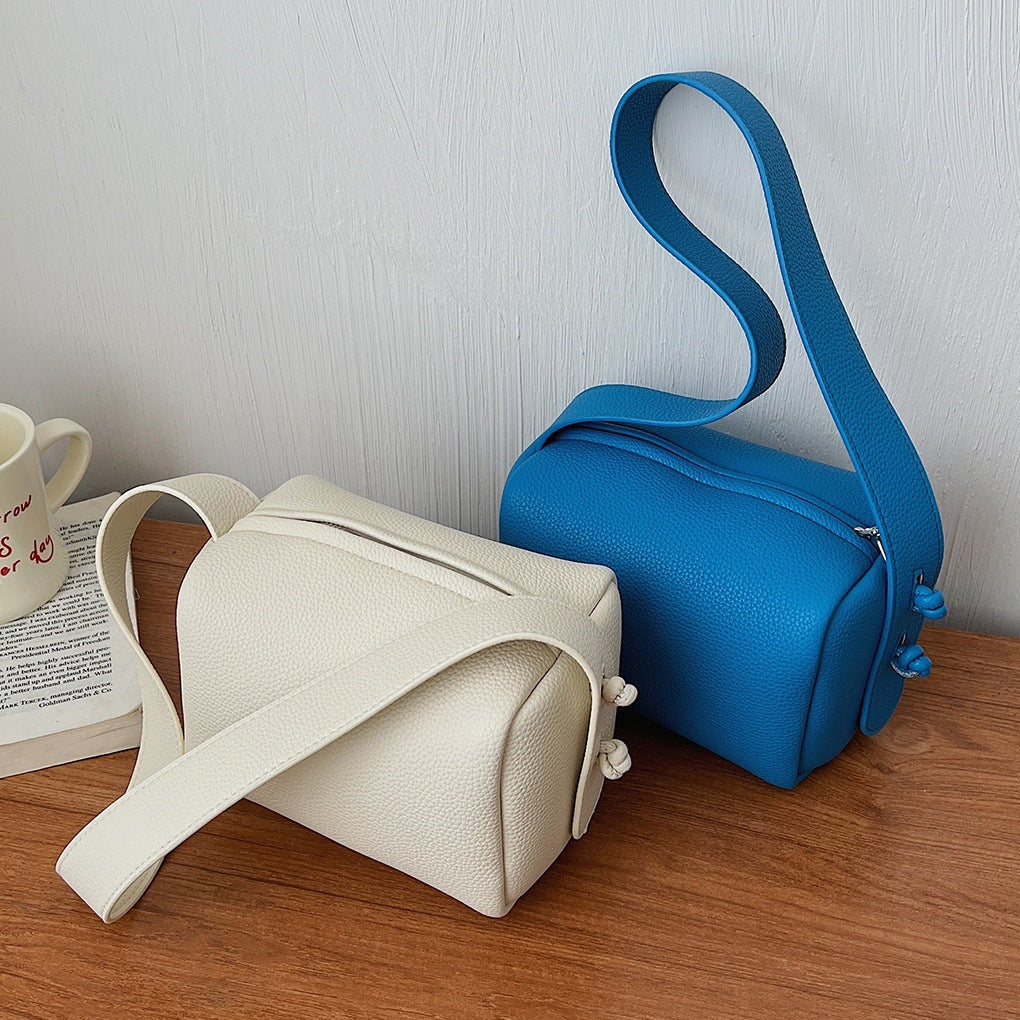 Women’s shoulder bag in modern design with structured surface-https://detail.1688.com/offer/1023065663095.html-Calm Wears-Blue-nothing-Calm Wears