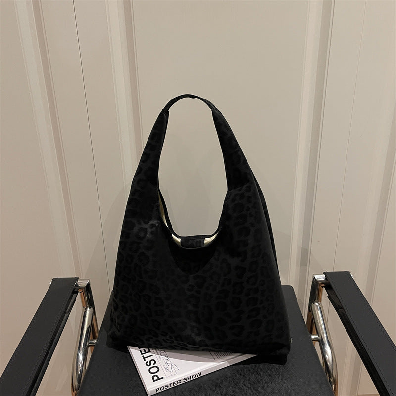 Ladies fashionable Tote Bag with eye-catching shoulder strap-https://detail.1688.com/offer/1031641411711.html-Calm Wears-Black-nothing-Calm Wears