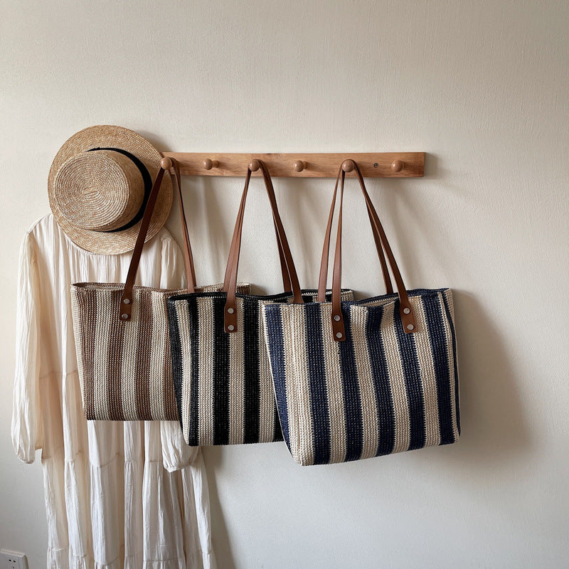 Bohemian-ven Beach Tote Calm Wears