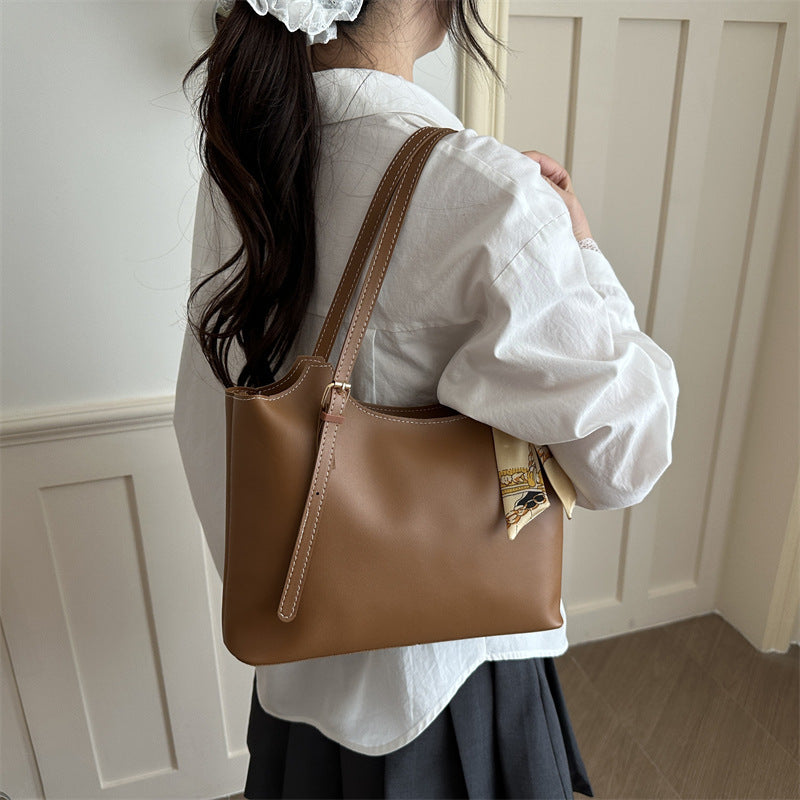Ladies elegant tote bag with fine carrying strap and fashionable accessories-https://detail.1688.com/offer/1044027845030.html-Calm Wears-Braun-nothing-Calm Wears