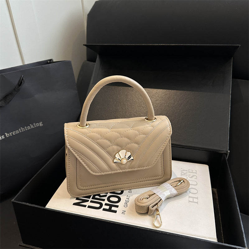 WoElegant Quilted Shoulder Bag
