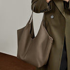 Women's tote bag in modern minimalist design with spacious interior layout-https://detail.1688.com/offer/1004550231165.html-Calm Wears-Black-35-Calm Wears