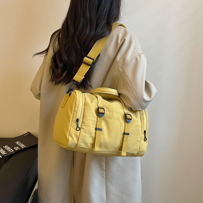 Spacious Multi-Pocket Duffel Bag