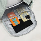 Sporty backpack with practical side pockets