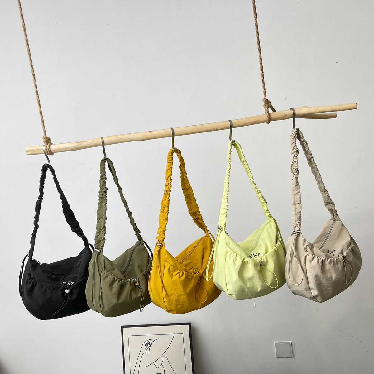 Fashionable Crossbody Bag with Elastic Shoulder Strap