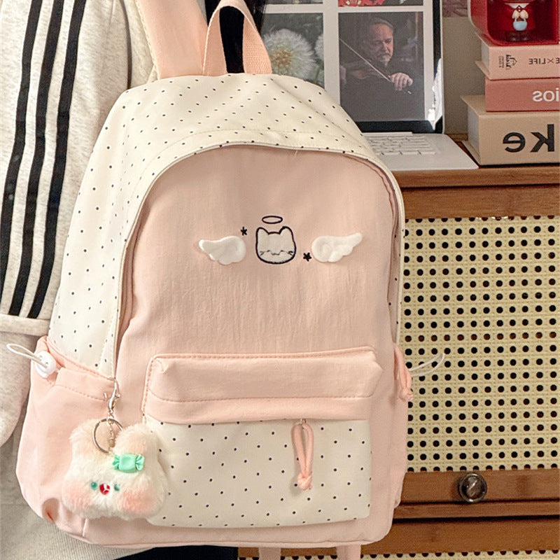 Playful backpack with unique animal motif