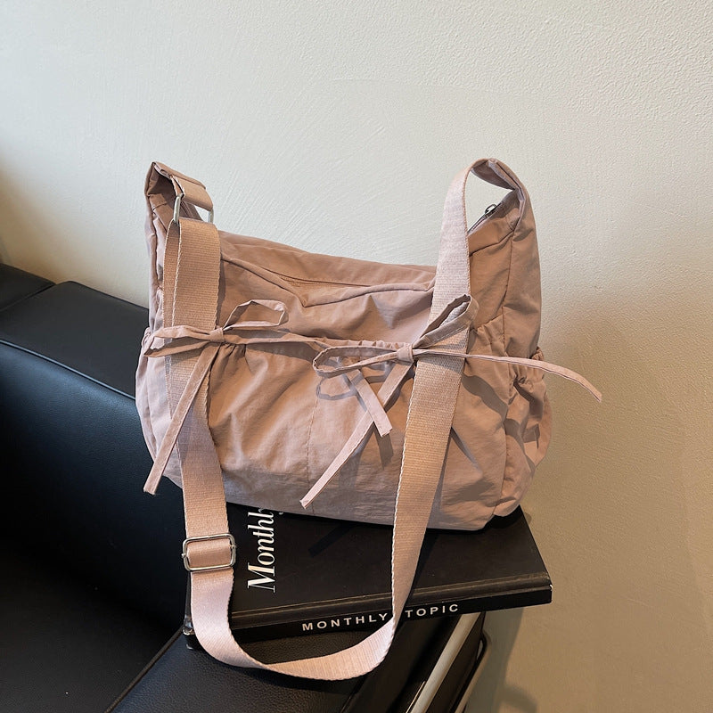 Casual shoulder bag with adjustable shoulder strap