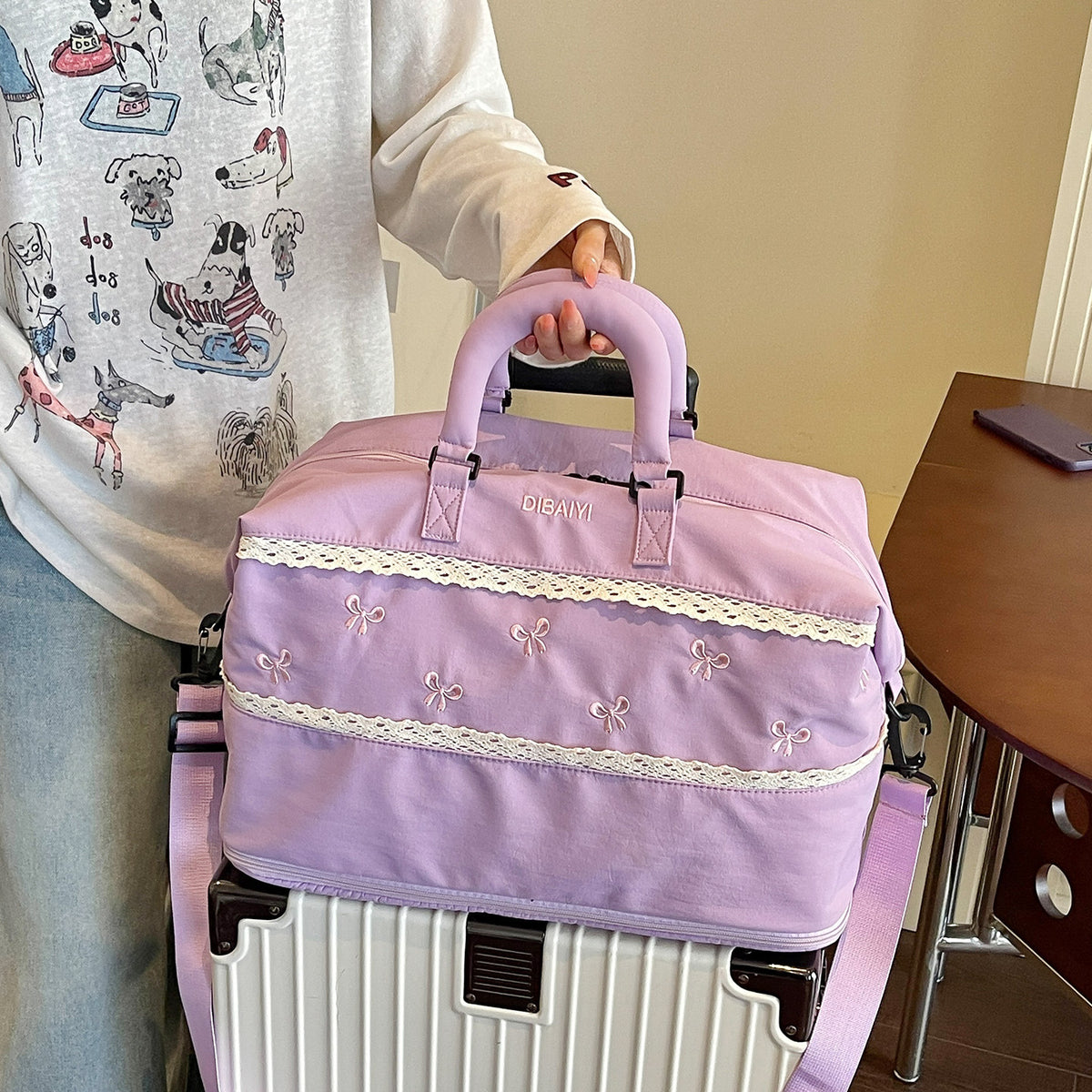 Fashionable Multi-Pocket Travel Duffle