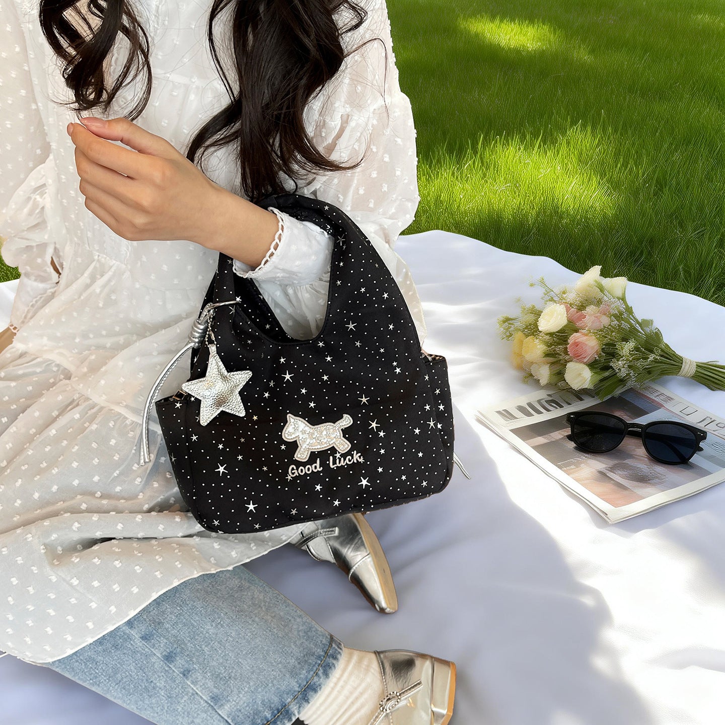 WoDecorative Handbag