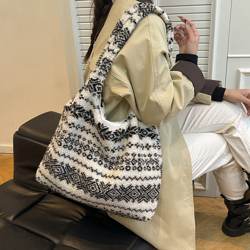 WoBohemian Knit Hobo Bag
