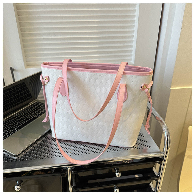 Quilted Pattern Handheld Tote Bag