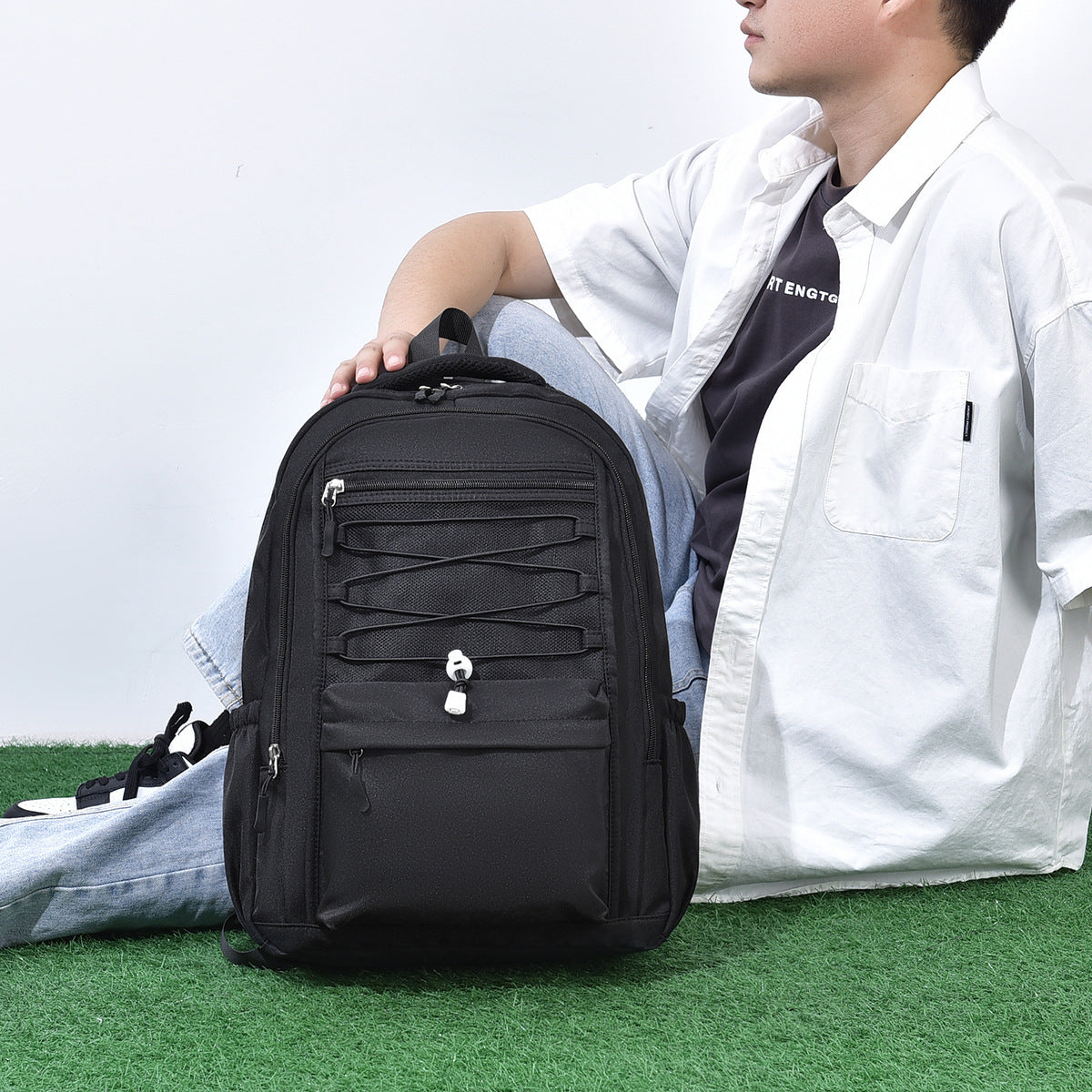 Multi-Functional Travel Backpack with Secure Zippered Compartments