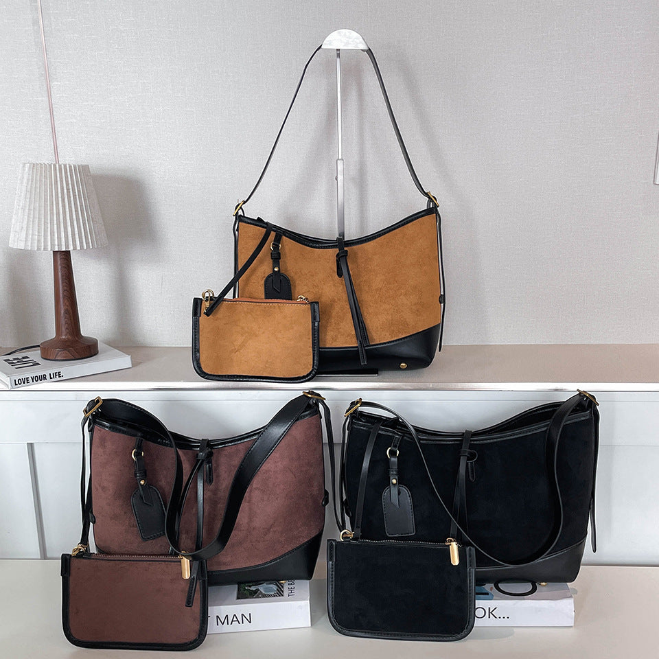 Women's hobo bag with detachable mini organizer