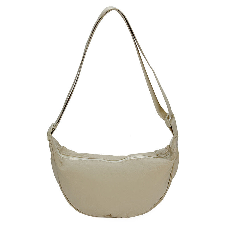 Comfortable shoulder bag with adjustable shoulder strap