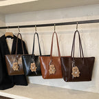 Women’s tote bag with high-quality faux leather and practical interior-https://detail.1688.com/offer/999454802196.html-Calm Wears-Braun-Size: With pendant-Calm Wears