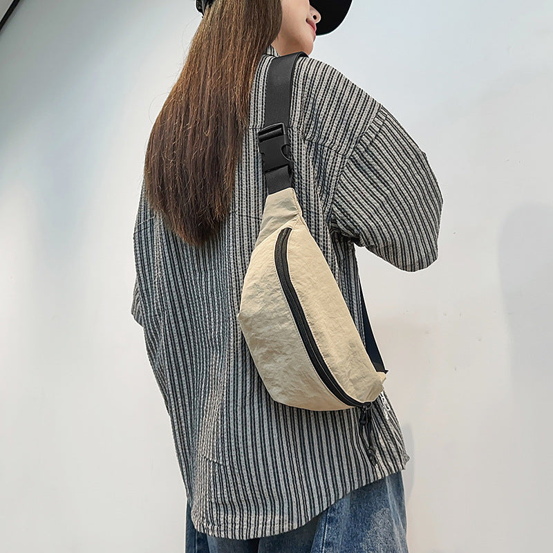 Functional waist bag with waterproof material