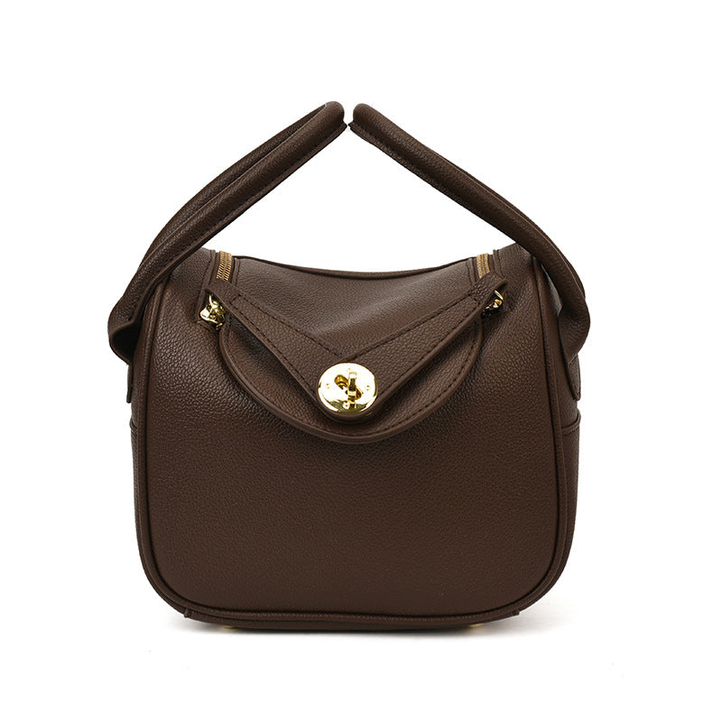 Chic Textured Handbag
