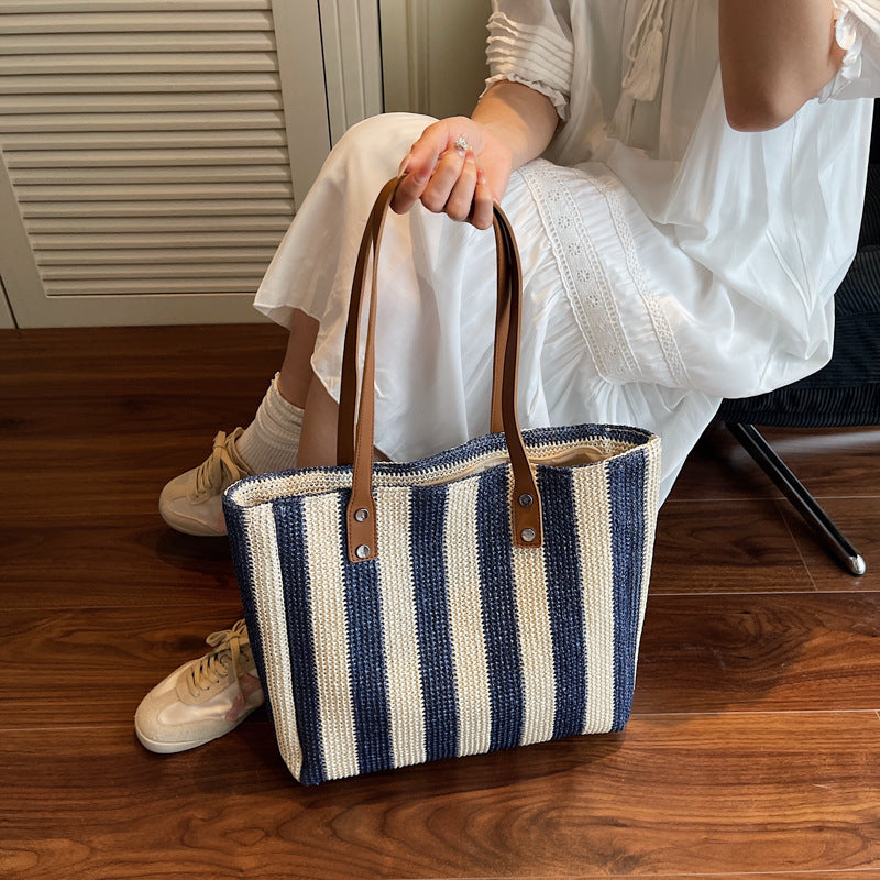 Bohemian-ven Beach Tote Calm Wears