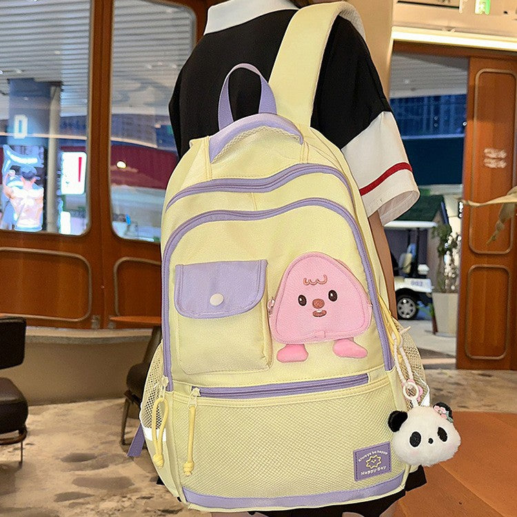 Children's backpack with playful animal motif and versatile compartments