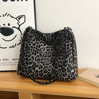WoPremium Animal Print Shoulder Bag