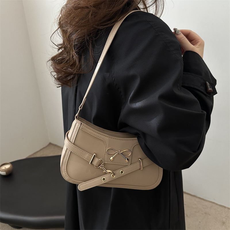 Elegant Bow Detail Crossbody Handbag