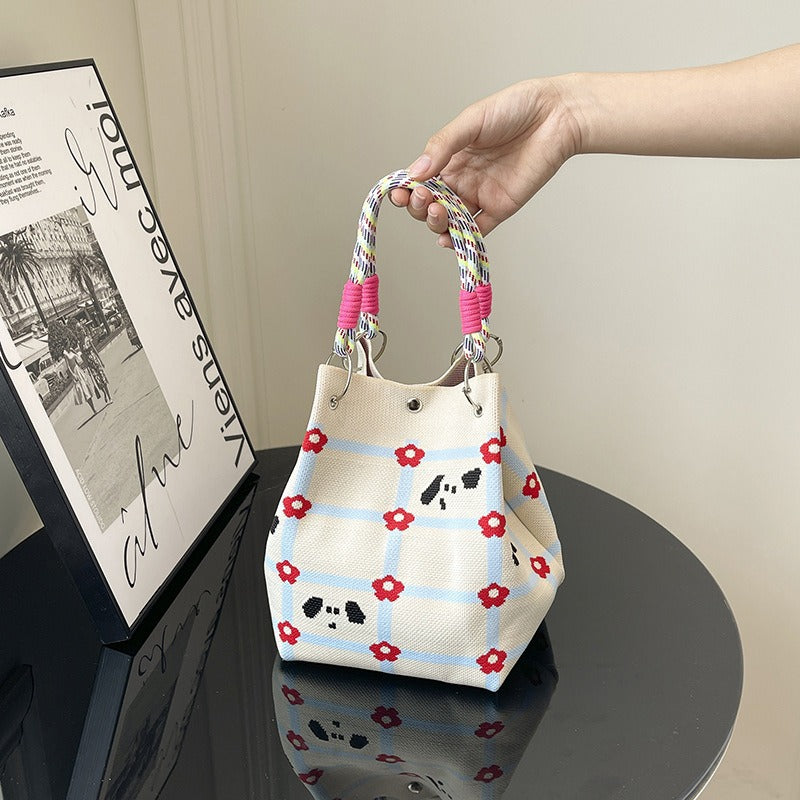 WoFloral Print Textured Handbag