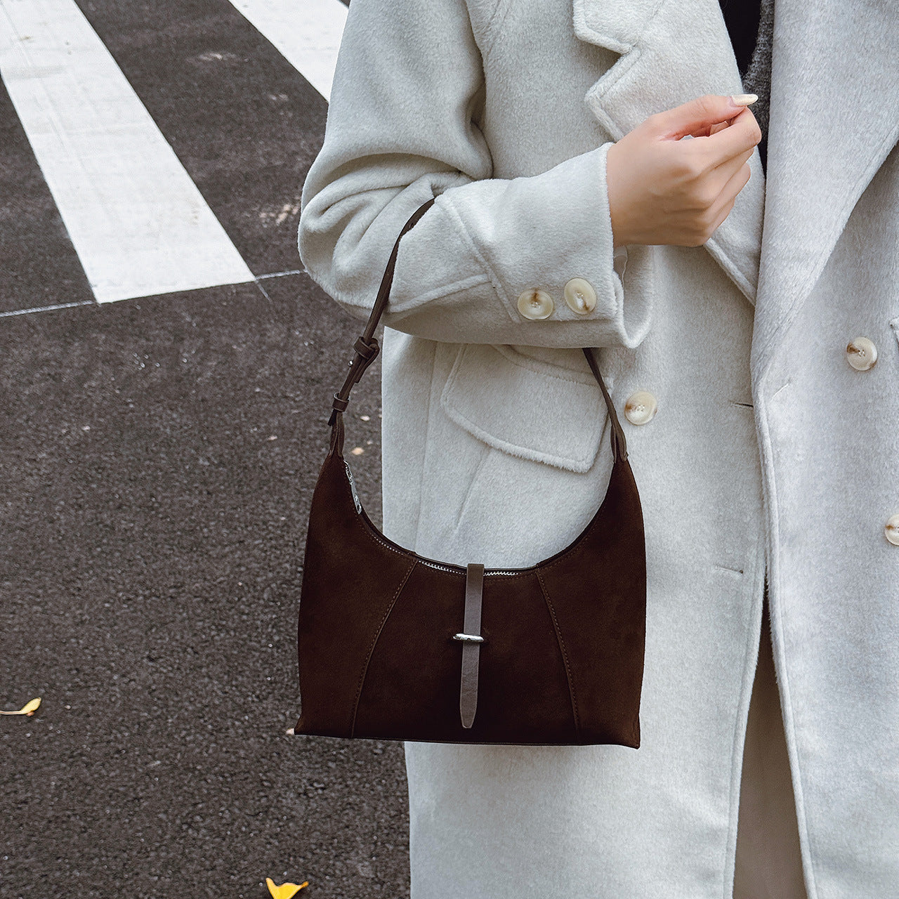 Women high-quality hobo bag made of suede-https://detail.1688.com/offer/994038237310.html-Calm Wears-Braun-nothing-Calm Wears